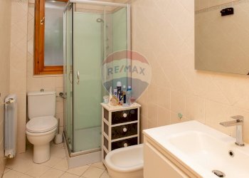 Bagno - Villa a Schiera via vampolieri
 
34, Aci Catena - foto 20