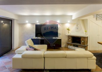 Soggiorno - Villa a Schiera via vampolieri
 
34, Aci Catena - foto 28