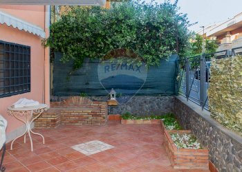 Terrazza - Villa a Schiera via vampolieri
 
34, Aci Catena - foto 37