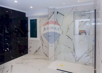 Bagno - Villa a Schiera via vampolieri
 
34, Aci Catena - foto 64
