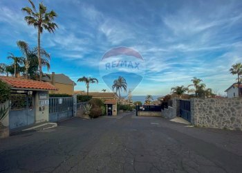 Edificio all\'aperto - Villa a Schiera via vampolieri
 
34, Aci Catena - foto 69