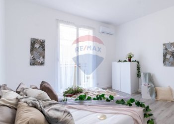 Camera / camera da letto - Quadrilocale Via Vittorio Emanuele
 
101, Aci Catena - foto 9