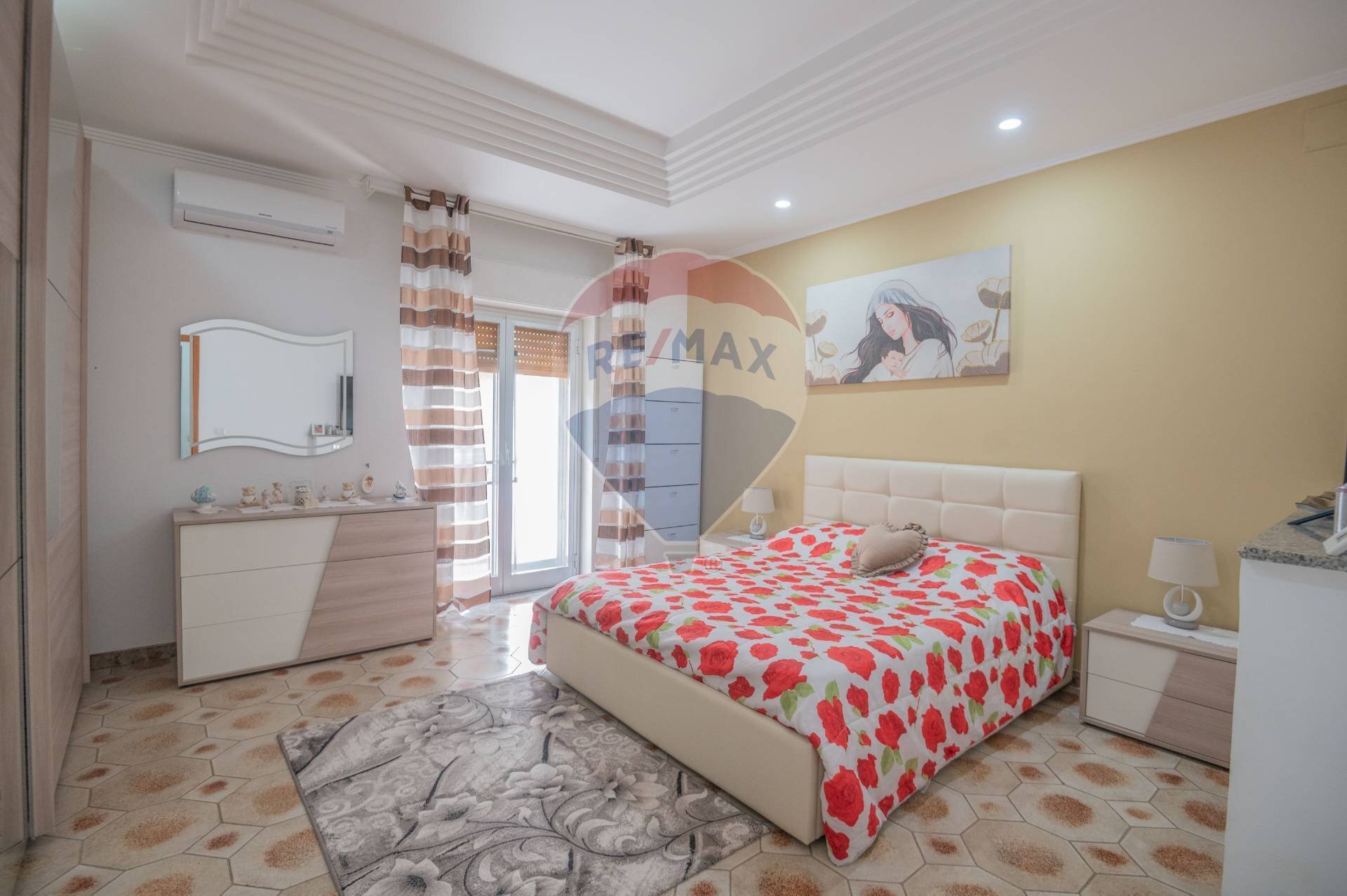 Camera / camera da letto - Quadrilocale Via Giacomo Leopardi
 
12, Caltagirone - foto 2