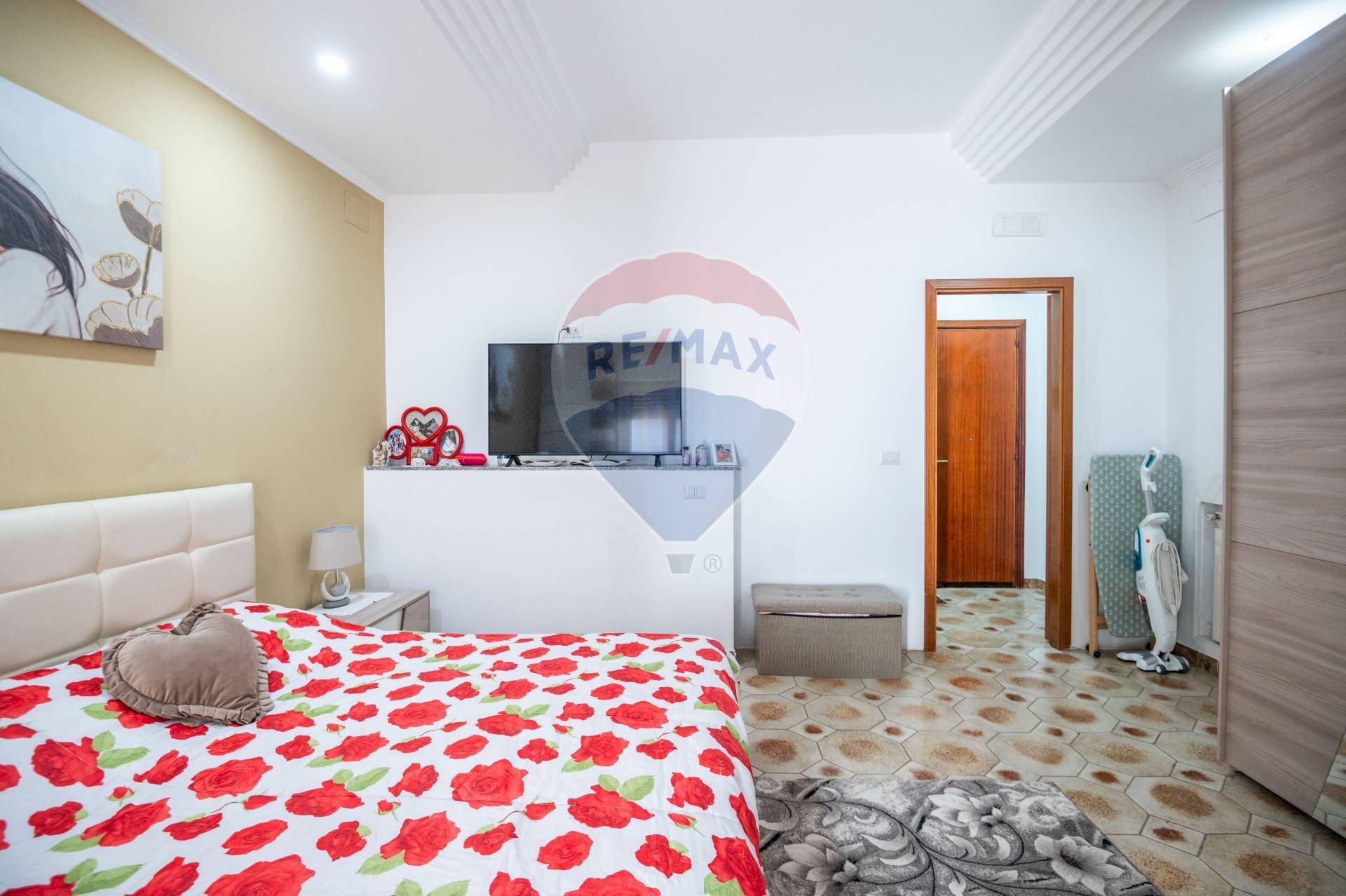 Camera / camera da letto - Quadrilocale Via Giacomo Leopardi
 
12, Caltagirone - foto 3