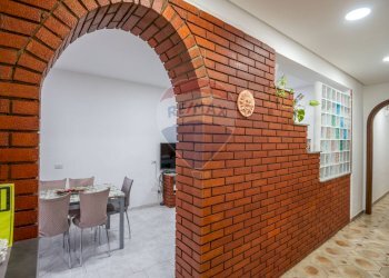 Terrazza - Quadrilocale Via Giacomo Leopardi
 
12, Caltagirone - foto 15