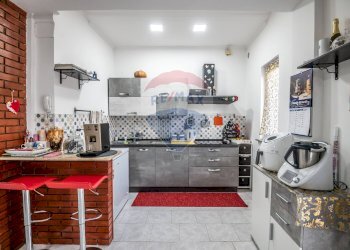 Cucina - Quadrilocale Via Giacomo Leopardi
 
12, Caltagirone - foto 20