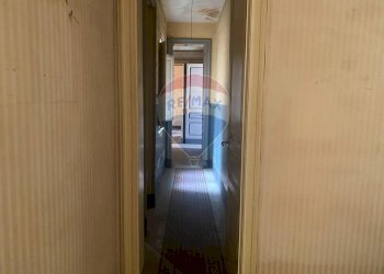 Hall / corridoio - Appartamento via teatro
 
10, Paterno - foto 4