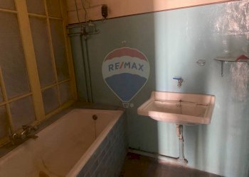 Bagno - Appartamento via teatro
 
10, Paterno - foto 8