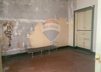 Balcone - Appartamento via teatro
 
10, Paterno - foto 13