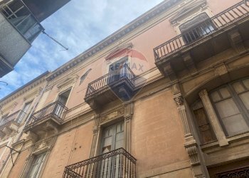 Edificio all\'aperto - Appartamento via teatro
 
10, Paterno - foto 24