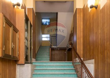 Scale - Quadrilocale Via Federico Ciccaglione
 
68, Catania - foto 5