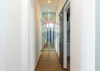 Hall / corridoio - Quadrilocale Via Federico Ciccaglione
 
68, Catania - foto 14