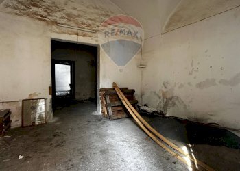 accesso prima camera - Casa indipendente Via De Lorenzo
 
108, Catania - foto 1