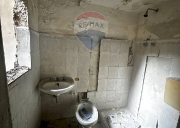 Bagno - Casa indipendente Via De Lorenzo
 
108, Catania - foto 9