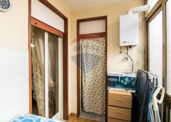 Lavanderia - Trilocale via Francesco Orestano
 
57, Aci Sant'Antonio - foto 6