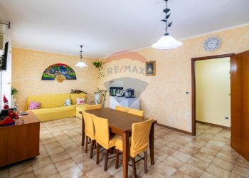 Sala da pranzo - Trilocale via Francesco Orestano
 
57, Aci Sant'Antonio - foto 11