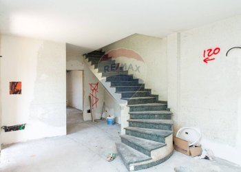 Scale - Casa semi indipendente via agnano
 
17, San Giovanni la Punta - foto 20