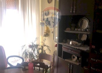 Sala da pranzo - Trilocale via AZZOLINA
 
1, Caltagirone - foto 6