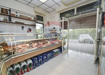 Non correlato - Commercial Premises via etnea
 
374, Mascalucia - photo 14