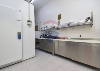 Cucina - Commercial Premises via etnea
 
374, Mascalucia - photo 22