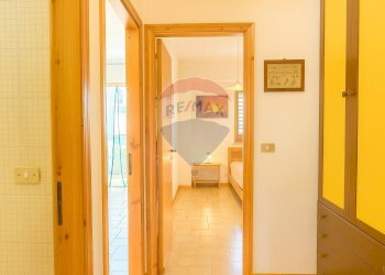 Hall / corridoio - Trilocale Via Spiaggia
 
353, Mascali - foto 4