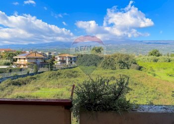 Vista delle montagne - Trilocale Via Spiaggia
 
353, Mascali - foto 11