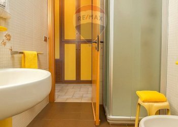 Bagno - Trilocale Via Spiaggia
 
353, Mascali - foto 14