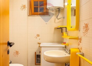 Bagno - Trilocale Via Spiaggia
 
353, Mascali - foto 15