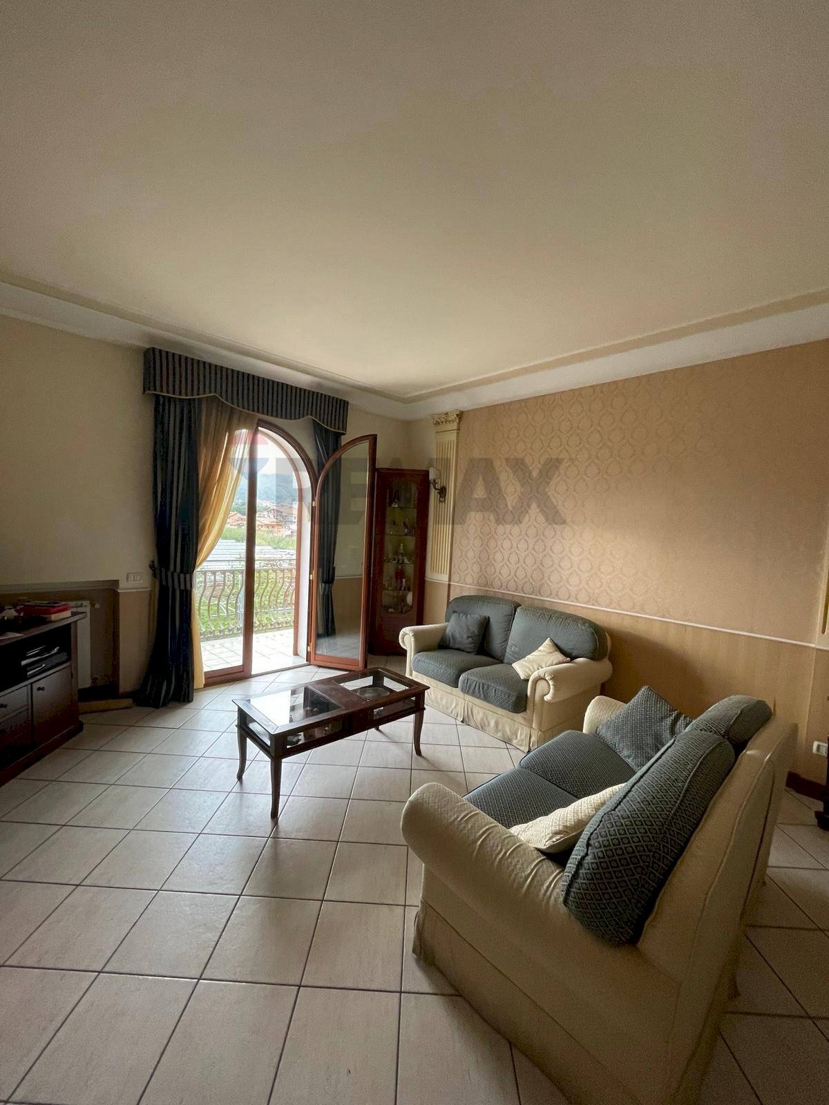 Soggiorno - Trilocale Via Consolare Valeria
 
74, Giardini-Naxos - foto 1