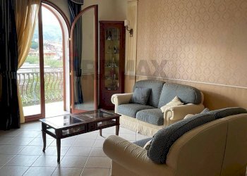 Soggiorno - Trilocale Via Consolare Valeria
 
74, Giardini-Naxos - foto 2