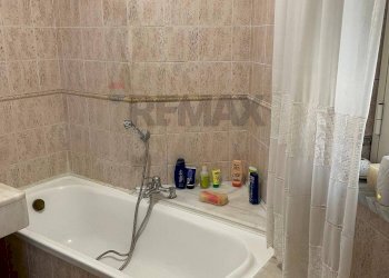 Bagno - Trilocale Via Consolare Valeria
 
74, Giardini-Naxos - foto 9