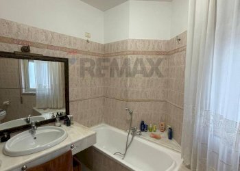 Bagno - Trilocale Via Consolare Valeria
 
74, Giardini-Naxos - foto 12