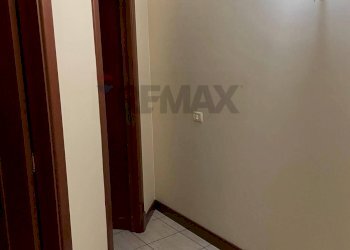 Hall / corridoio - Trilocale Via Consolare Valeria
 
74, Giardini-Naxos - foto 16