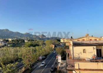 Edificio all\'aperto - Trilocale Via Consolare Valeria
 
74, Giardini-Naxos - foto 30