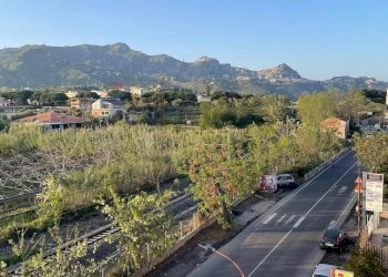 Edificio all\'aperto - Trilocale Via Consolare Valeria
 
74, Giardini-Naxos - foto 31