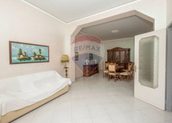 Sala da pranzo - Casa indipendente Vicolo Magnesa, San Pietro Clarenza - foto 8