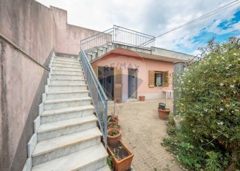 Scale - Casa indipendente Vicolo Magnesa, San Pietro Clarenza - foto 27