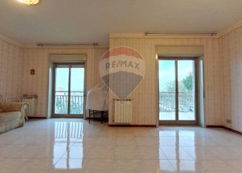 Stanza vuota - Quadrilocale Viale dei Platani
 
36, Paterno - foto 11