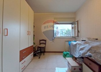 Camera / camera da letto - Quadrilocale Viale dei Platani
 
36, Paterno - foto 24