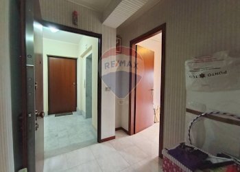 Hall / corridoio - Quadrilocale Viale dei Platani
 
36, Paterno - foto 32