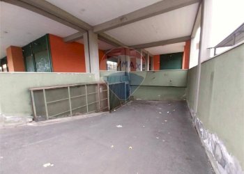 Terrazza - Quadrilocale Viale dei Platani
 
36, Paterno - foto 39