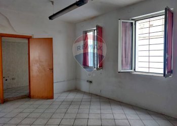 Stanza vuota - Trilocale Via Taverna
 
7, Manfredonia - foto 9