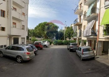 Edificio all\'aperto - Box Via Tommaso Fiore
 
33, Mattinata - foto 2