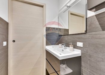 Bagno - Bilocale Via Savona
 
86, Milano - foto 17