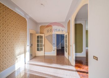 Stanza vuota - Villa VIA NODARE
 
1, Dosolo - foto 6