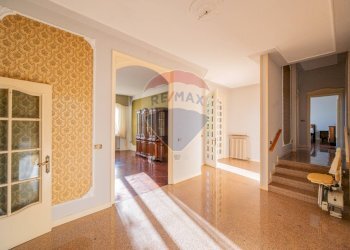 Hall / corridoio - Villa VIA NODARE
 
1, Dosolo - foto 8