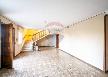 Stanza vuota - Villa VIA NODARE
 
1, Dosolo - foto 32