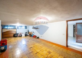 Stanza vuota - Villa VIA NODARE
 
1, Dosolo - foto 42