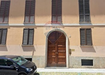 Edificio all\'aperto - Trilocale Via Foscolo
 
24, Pavia - foto 13