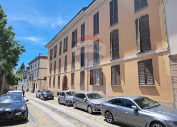 Edificio all\'aperto - Trilocale Via Foscolo
 
24, Pavia - foto 16